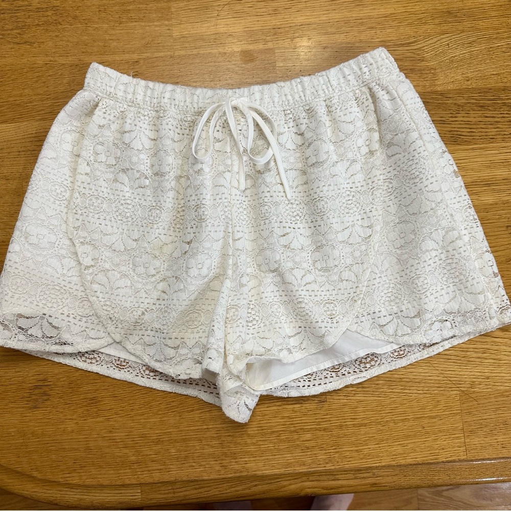 Medium Hollister Lace Shorts